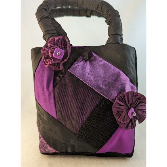 Designer evening bag crazy Quilted Purples.Holds Phone 6"X5.5" X1" Button + Loop - Picture 3 of 5